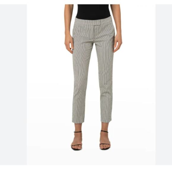 AKRIS PUNTO Frankie Seersucker Cropped Pants - Picture 9 of 9